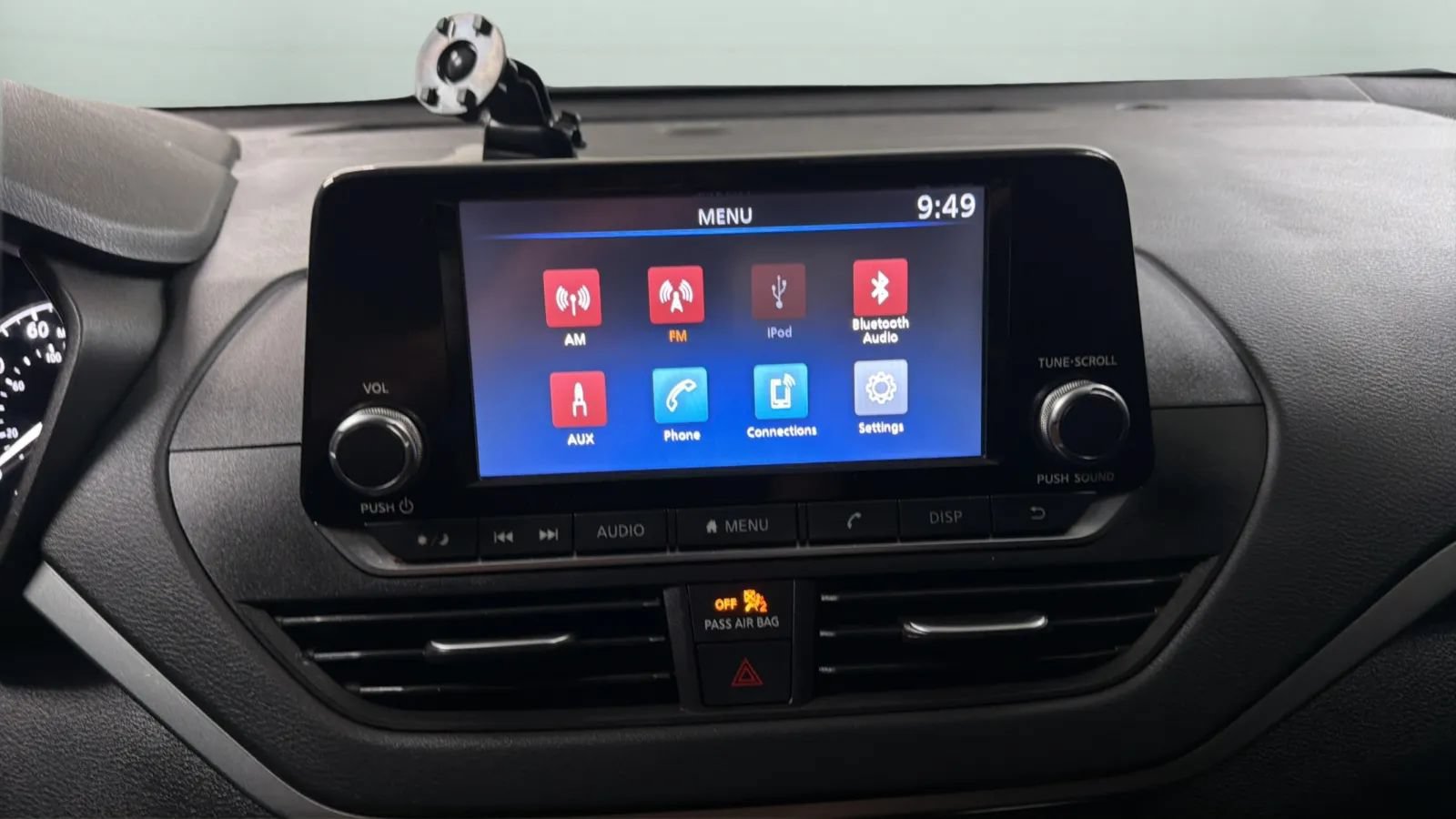 Used 2024 Nissan Altima 2.5 S FWD image 13