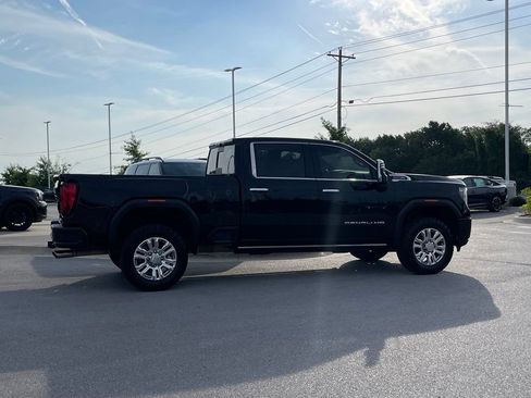 Used 2022 GMC Sierra 2500 Denali w/ Denali Ultimate Package AWD/4WD image 8