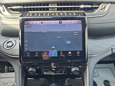 Used 2022 Jeep Grand Cherokee L Limited RWD image 22