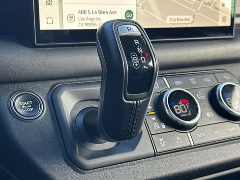 Used 2023 Land Rover Defender 110 V8 image 24