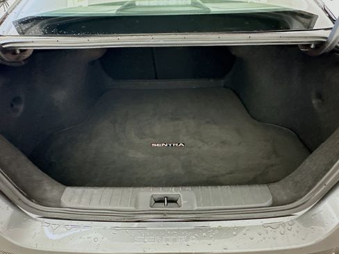 Used 2025 Nissan Sentra S FWD image 29