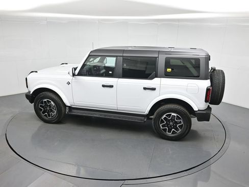 New 2026 Ford Bronco Outer Banks image 40