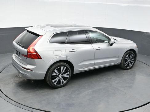 Used 2023 Volvo XC60 B5 Plus w/ Climate Package image 34