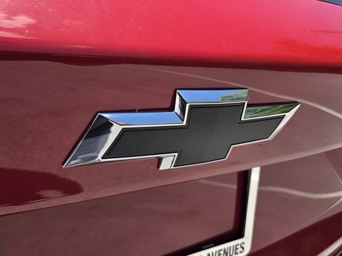 New 2026 Chevrolet Trax RS w/ Sunroof Package FWD image 29