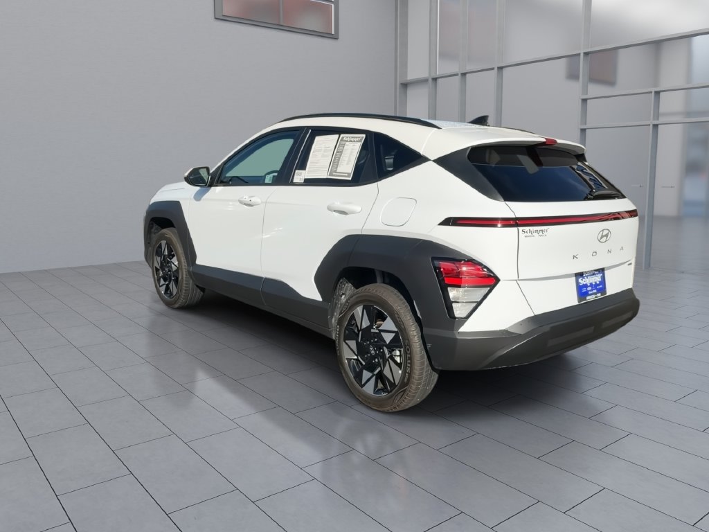 Used 2024 Hyundai Kona SEL AWD/4WD image 6