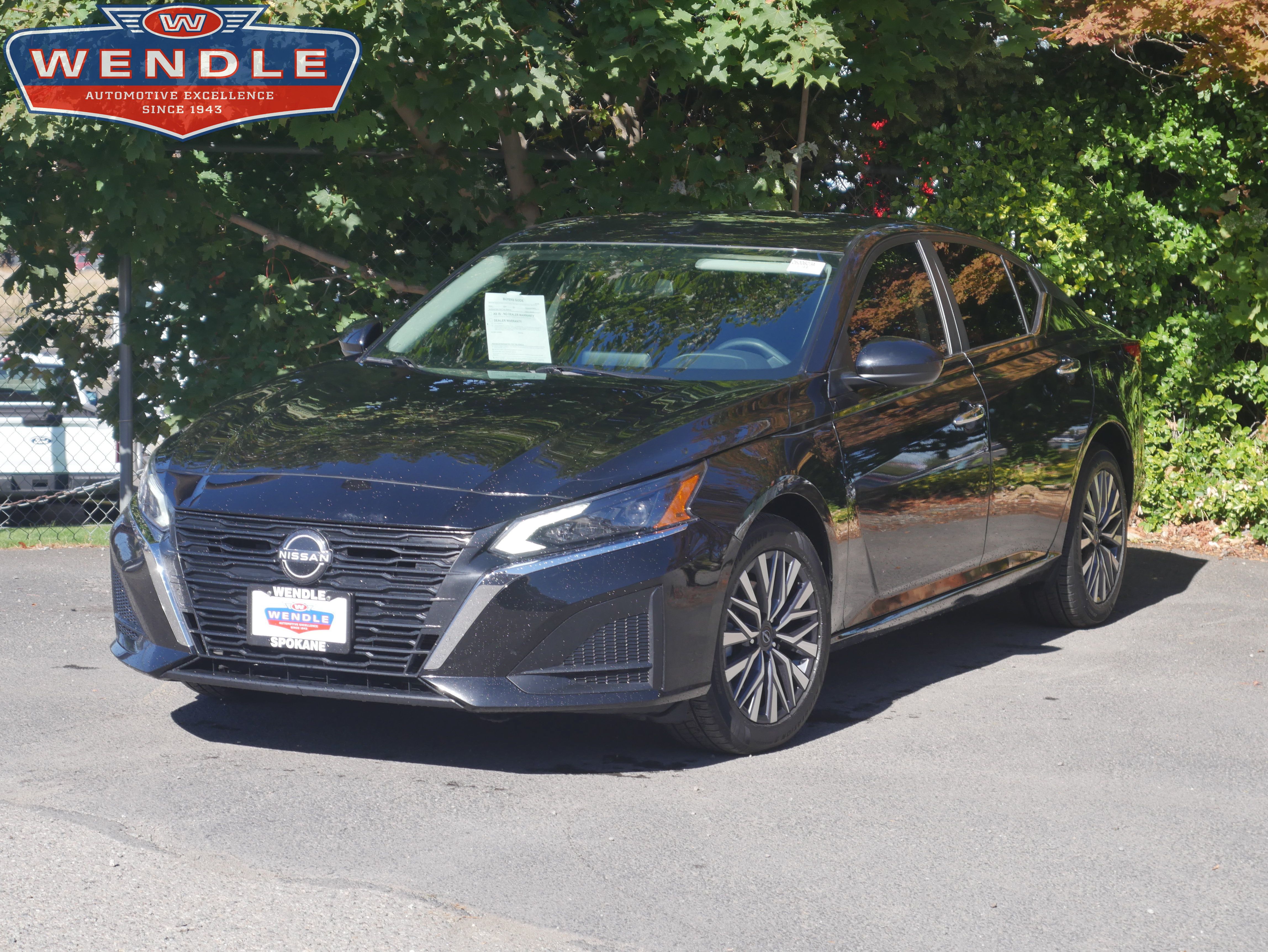 Certified 2023 Nissan Altima 2.5 SV AWD/4WD image 1