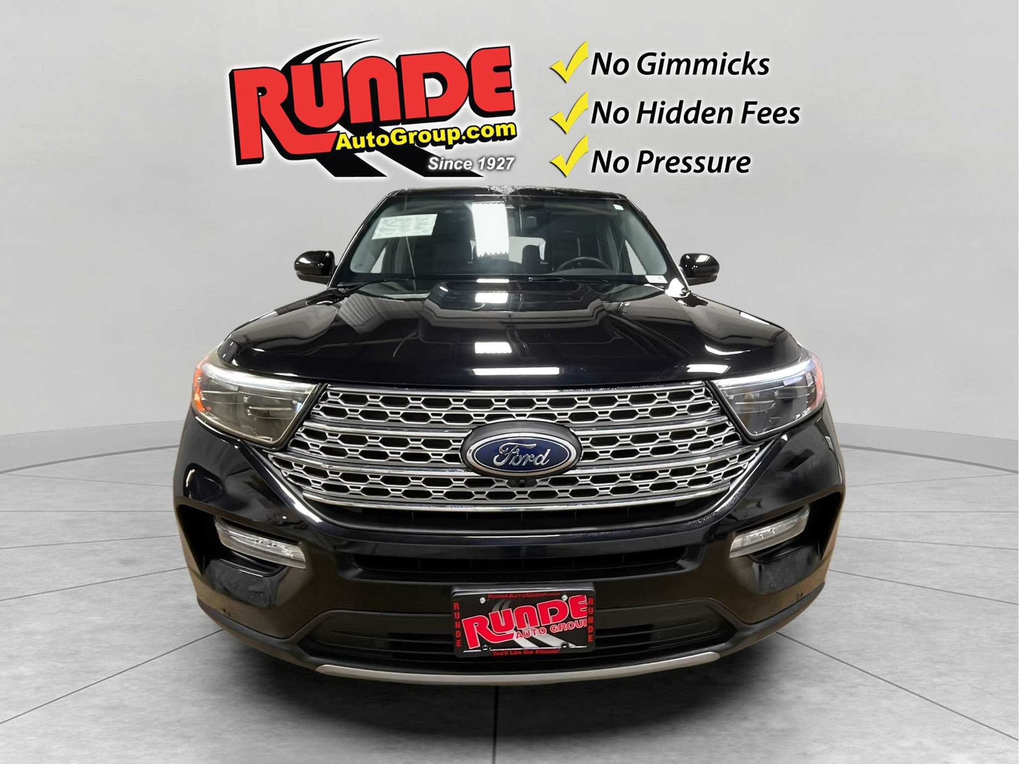 Used 2023 Ford Explorer Limited w/ Equipment Group 301A AWD/4WD image 9
