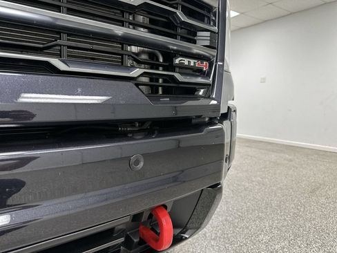 Used 2024 GMC Sierra 2500 AT4 w/ AT4 Premium Plus Package AWD/4WD image 21