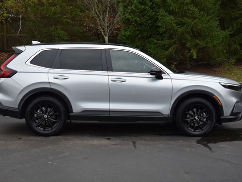 Certified 2025 Honda CR-V Sport-L image 34
