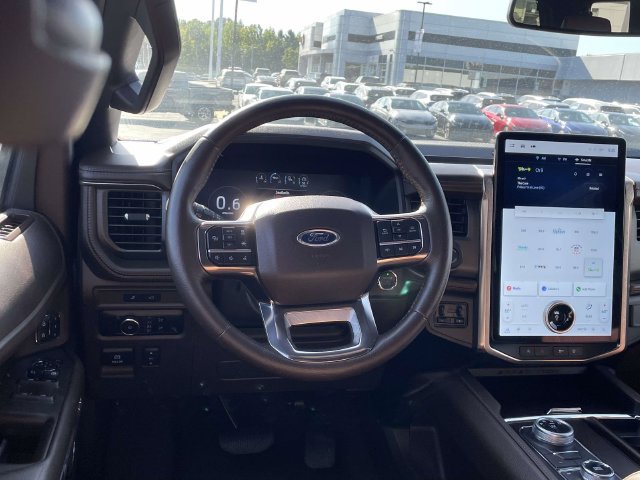 Used 2024 Ford Expedition Max King Ranch AWD/4WD image 19