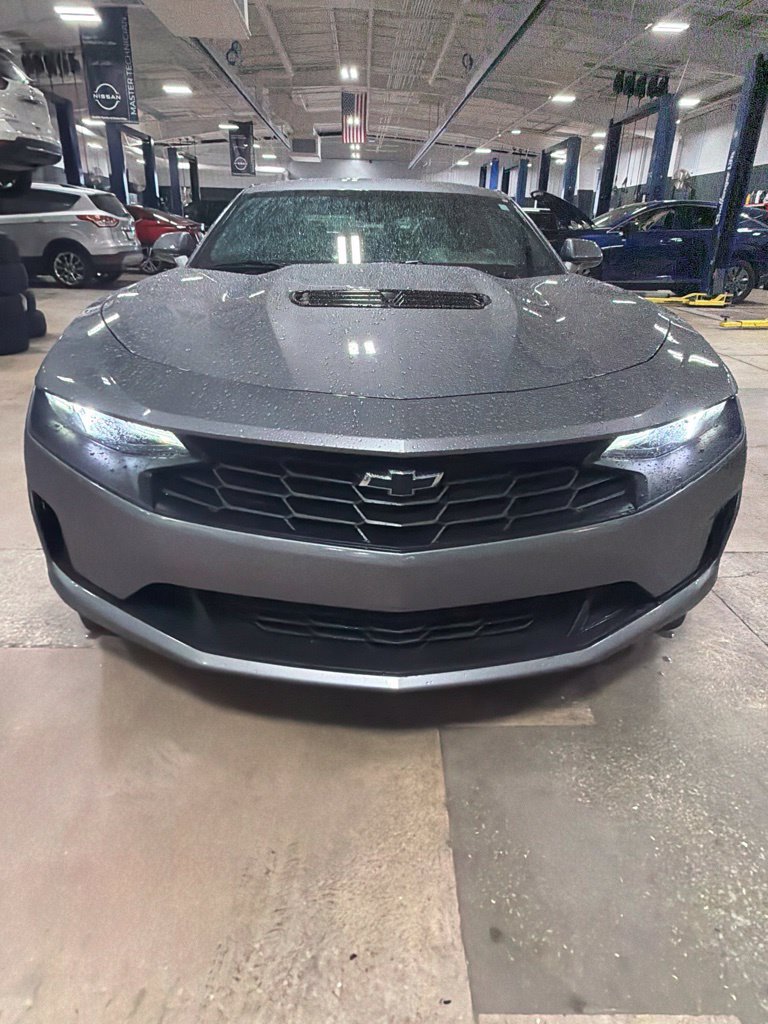 Used 2021 Chevrolet Camaro LT RWD image 2