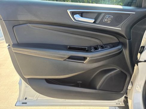 Used 2015 Ford Edge Titanium w/ Equipment Group 301A AWD/4WD image 13