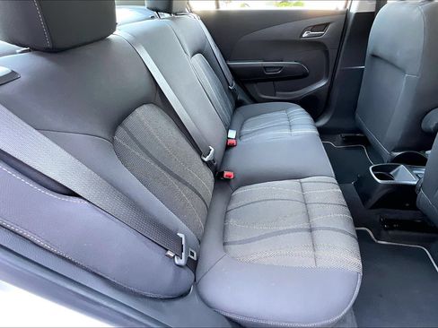 Used 2018 Chevrolet Sonic LT FWD image 21