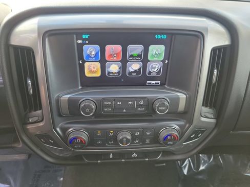 Used 2018 Chevrolet Silverado 1500 LT w/ All Star Edition image 29