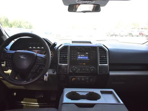 Used 2016 Ford F150 XLT w/ Trailer Tow Package AWD/4WD image 27