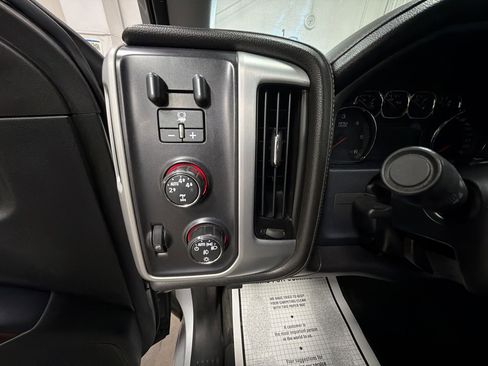 Used 2016 GMC Sierra 1500 SLE w/ SLE Value Package image 16
