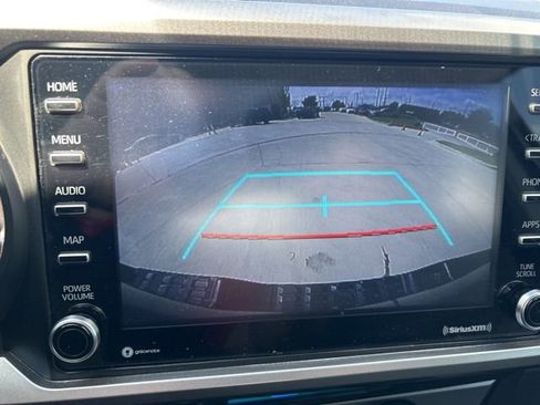 Used 2022 Toyota Tacoma SR5 w/ Technology Package image 11