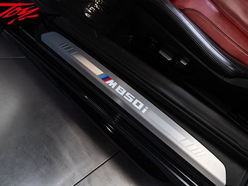 Used 2023 BMW M850i xDrive Convertible AWD/4WD image 29