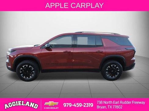 Certified 2025 Chevrolet Traverse Z71 w/ Driver Confidence Package image 9