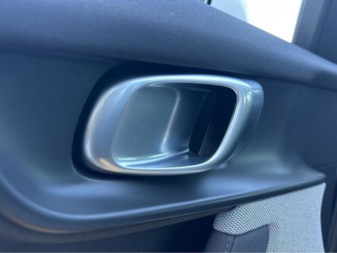 Used 2022 Polestar Polestar 2 w/ Pilot Package image 32