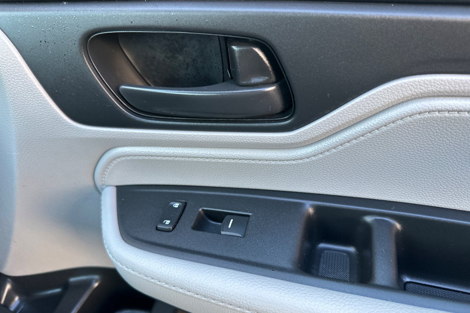 Used 2018 Honda Odyssey EX-L image 22