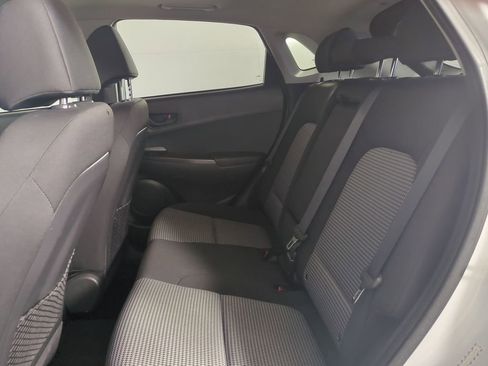 Used 2018 Hyundai Kona SEL w/ SEL Tech Package 02 FWD image 16