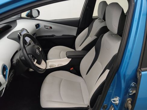Used 2018 Toyota Prius Prime Advanced FWD image 17