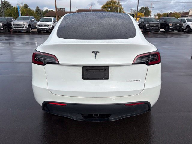 Used 2023 Tesla Model Y Long Range AWD/4WD image 7