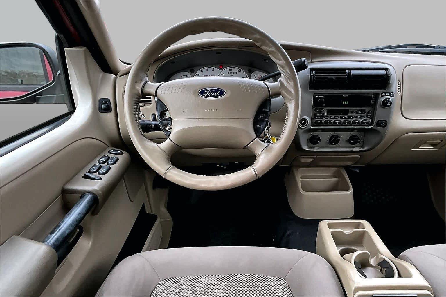 Used 2003 Ford Explorer Sport Trac XLT RWD image 5