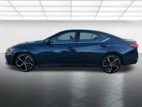 Used 2024 Nissan Altima 2.5 SR image 24