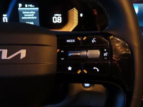 New 2026 Kia Sorento S AWD/4WD image 31