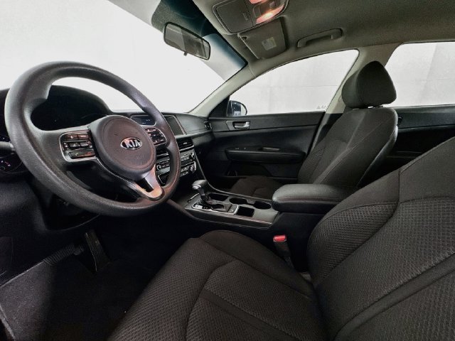 Used 2018 Kia Optima LX w/ 17" Alloy Wheels Package FWD image 18