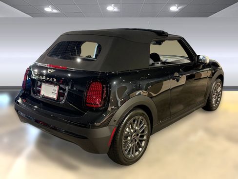 New 2025 MINI Cooper S image 9