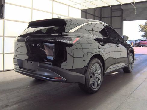 Used 2026 Nissan Murano SL AWD/4WD image 3