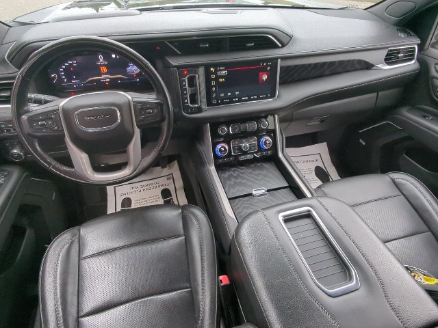Used 2023 GMC Yukon XL Denali AWD/4WD image 15