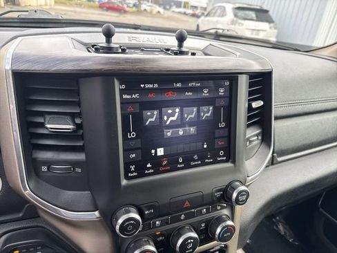 Used 2019 RAM 1500 Laramie image 20