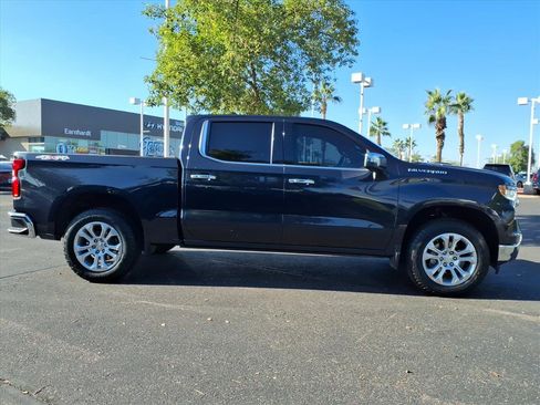 Used 2023 Chevrolet Silverado 1500 LTZ w/ Technology Package image 6