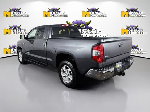 Used 2018 Toyota Tundra SR5 AWD/4WD image 7