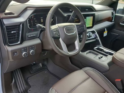 New 2026 GMC Sierra 2500 Denali w/ Denali Reserve Package image 15
