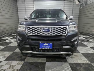 Used 2017 Ford Explorer Platinum video 3