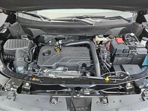 New 2026 Chevrolet Equinox LT w/ Safety and Technology Package image 18
