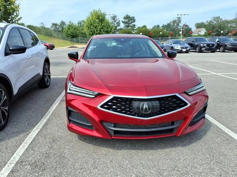 Used 2021 Acura TLX w/ Technology Package FWD image 4