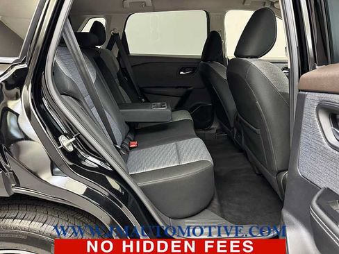 Used 2023 Nissan Rogue SV AWD/4WD image 17