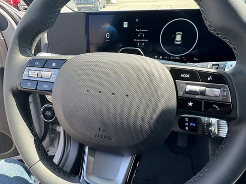 New 2025 Hyundai Ioniq 5 SEL image 27