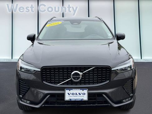 Certified 2025 Volvo XC60 B5 Plus w/ Climate Package AWD/4WD image 10