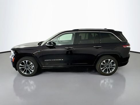 Used 2022 Jeep Grand Cherokee Overland AWD/4WD image 4