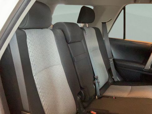 Used 2014 Toyota 4Runner SR5 RWD image 33