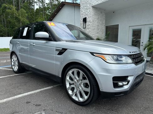 Used 2016 Land Rover Range Rover Sport SE AWD/4WD image 16