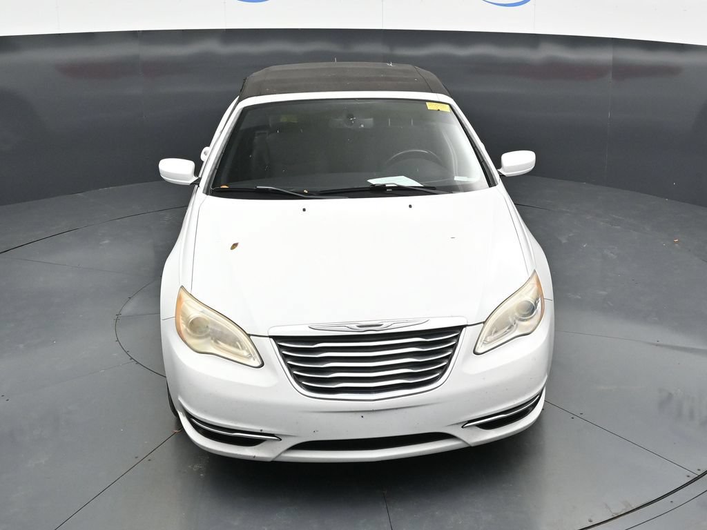 Used 2012 Chrysler 200 Touring FWD image 19