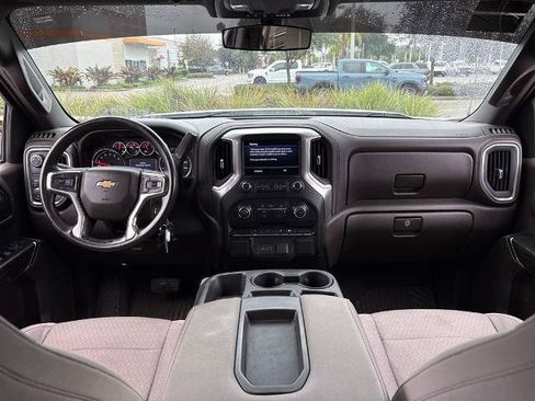 Used 2019 Chevrolet Silverado 1500 LT w/ Trailering Package image 8